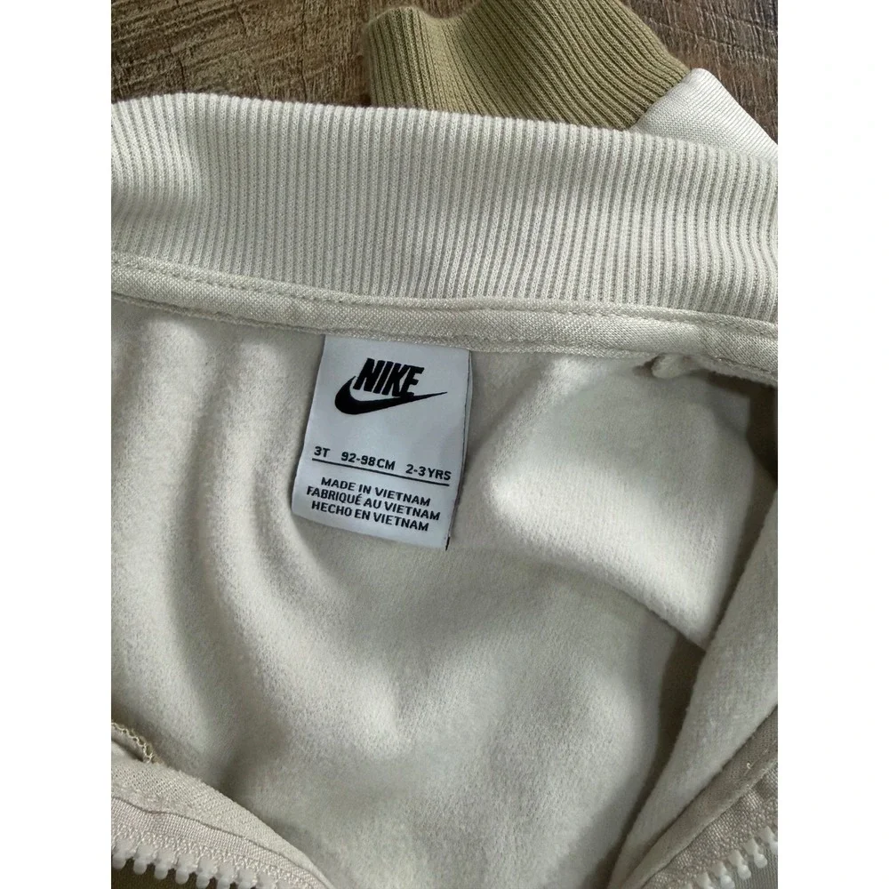 Nike Toddler 3T Tracksuit Set Tan White Neon Green Zip Jacket Joggers 2-Piece - Picture 8 of 8